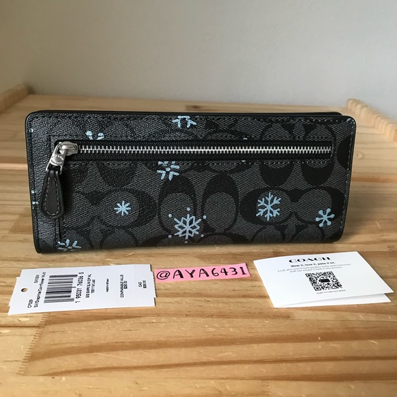 Coach Wallet🎈🎈 - Picture 2 of 8